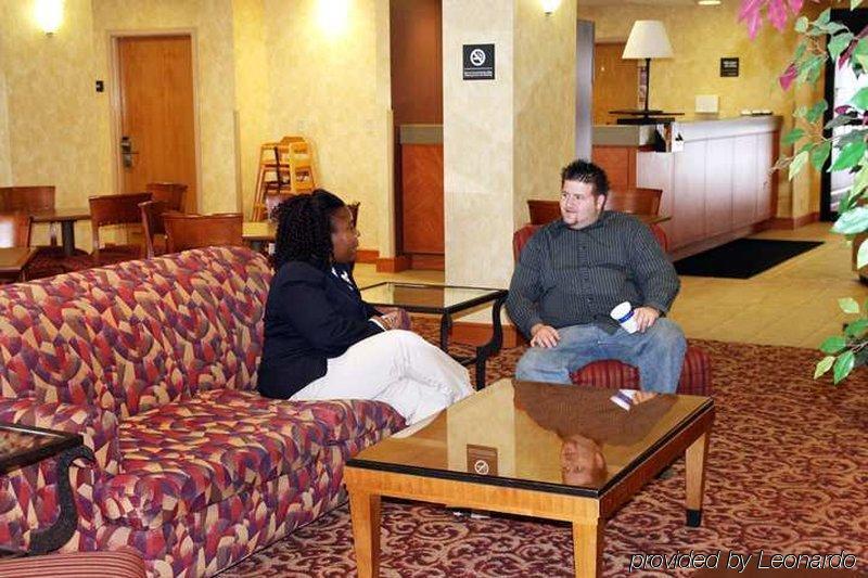 فندق هامبتون إن موسكيجون Muskegon Heights المظهر الداخلي الصورة